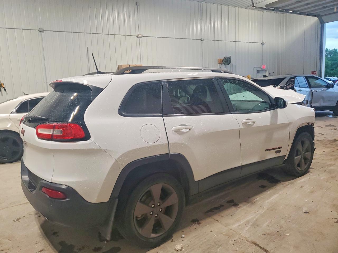 2016 JEEP CHEROKEE LATITUDE 4X4