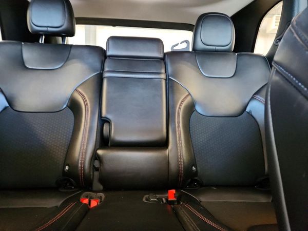 2019 JEEP CHEROKEE TRAILHAWK 4X4