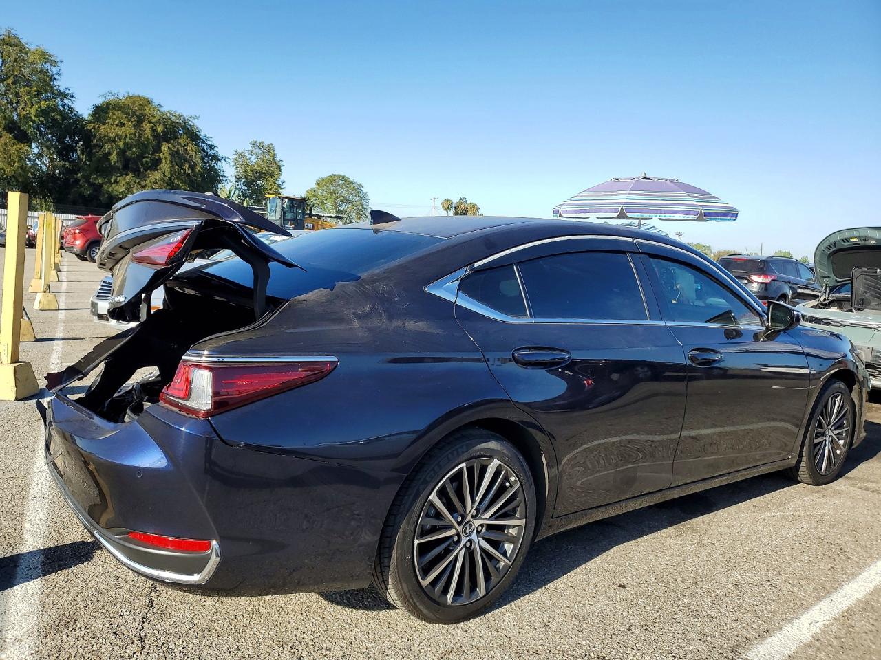 2024 LEXUS ES 300H 300h Premium