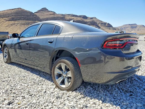 2016 DODGE CHARGER SXT