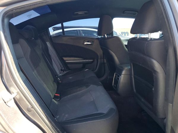 2016 DODGE CHARGER SXT