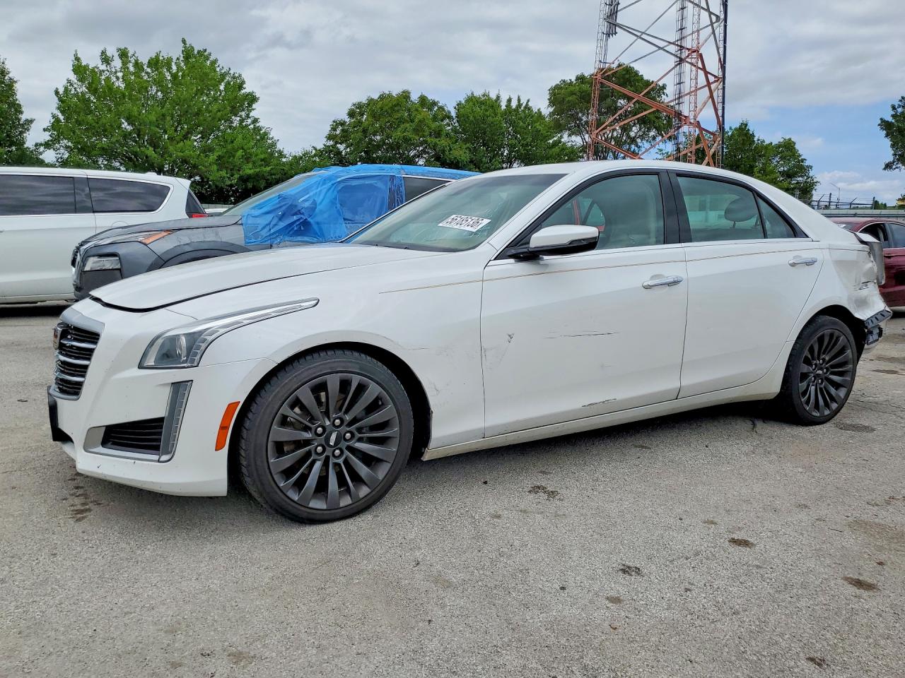 2015 CADILLAC CTS Luxury