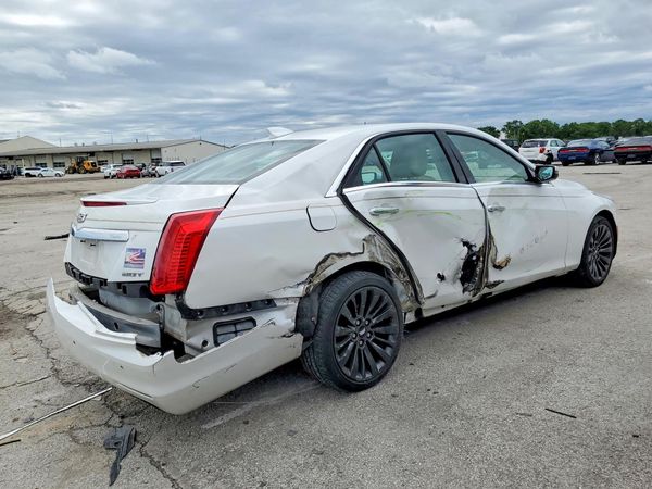 2015 CADILLAC CTS Luxury
