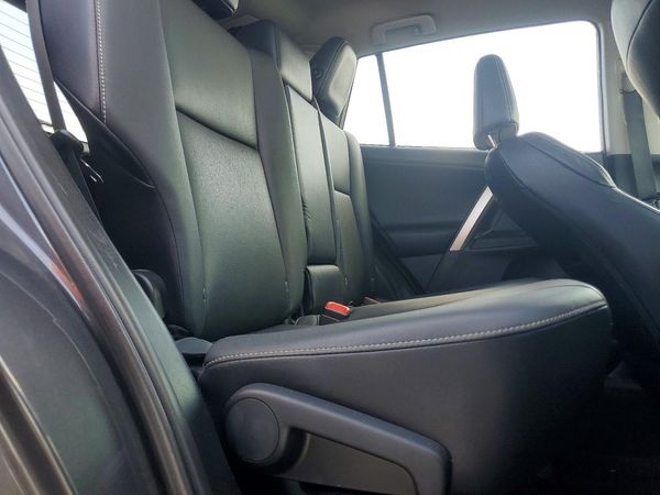 2015 TOYOTA RAV4 Limited (G Grade)