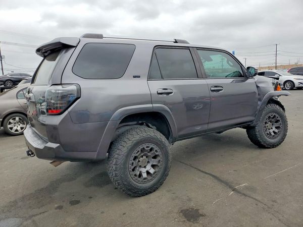 2020 TOYOTA 4RUNNER Base Grade