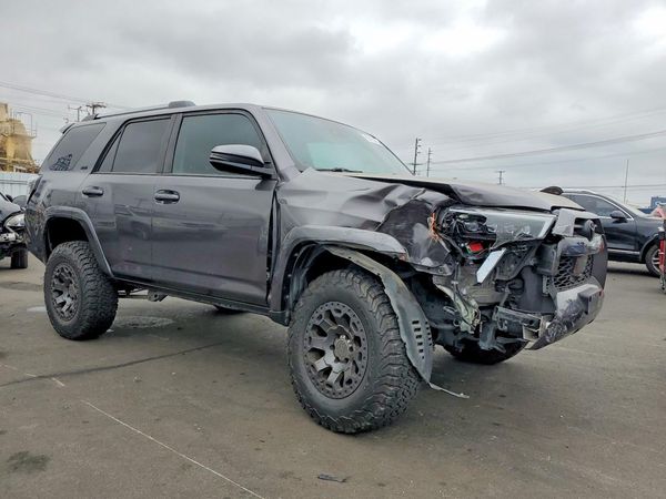 2020 TOYOTA 4RUNNER Base Grade