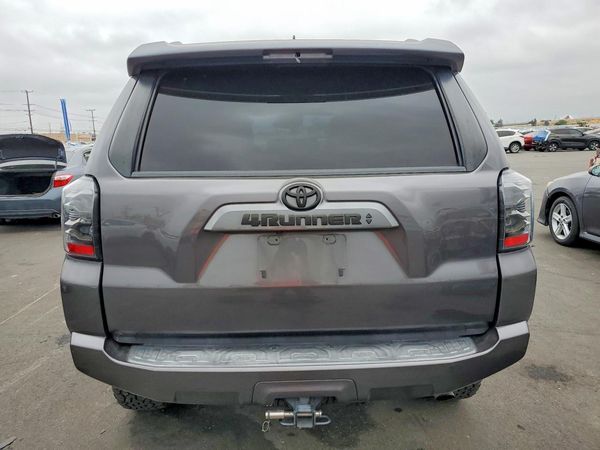 2020 TOYOTA 4RUNNER Base Grade