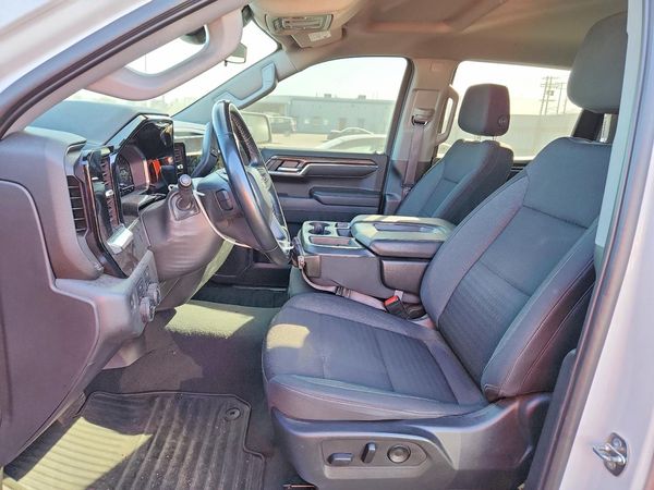 2023 CHEVROLET SILVERADO LT-L