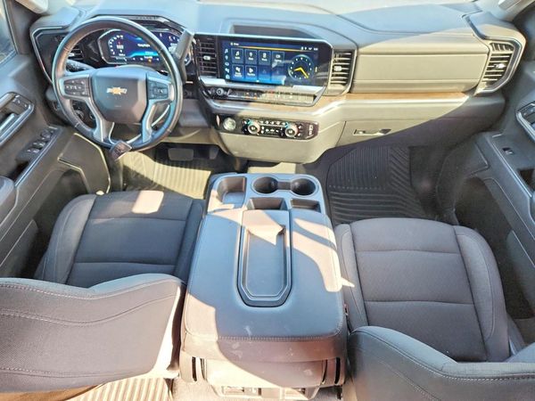 2023 CHEVROLET SILVERADO LT-L