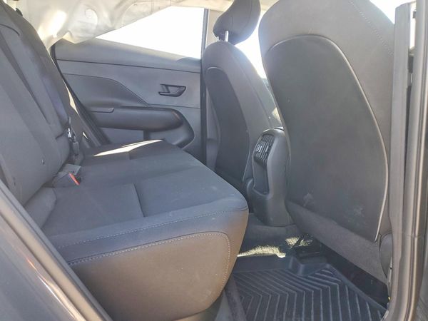 2025 HYUNDAI KONA SEL Convenience