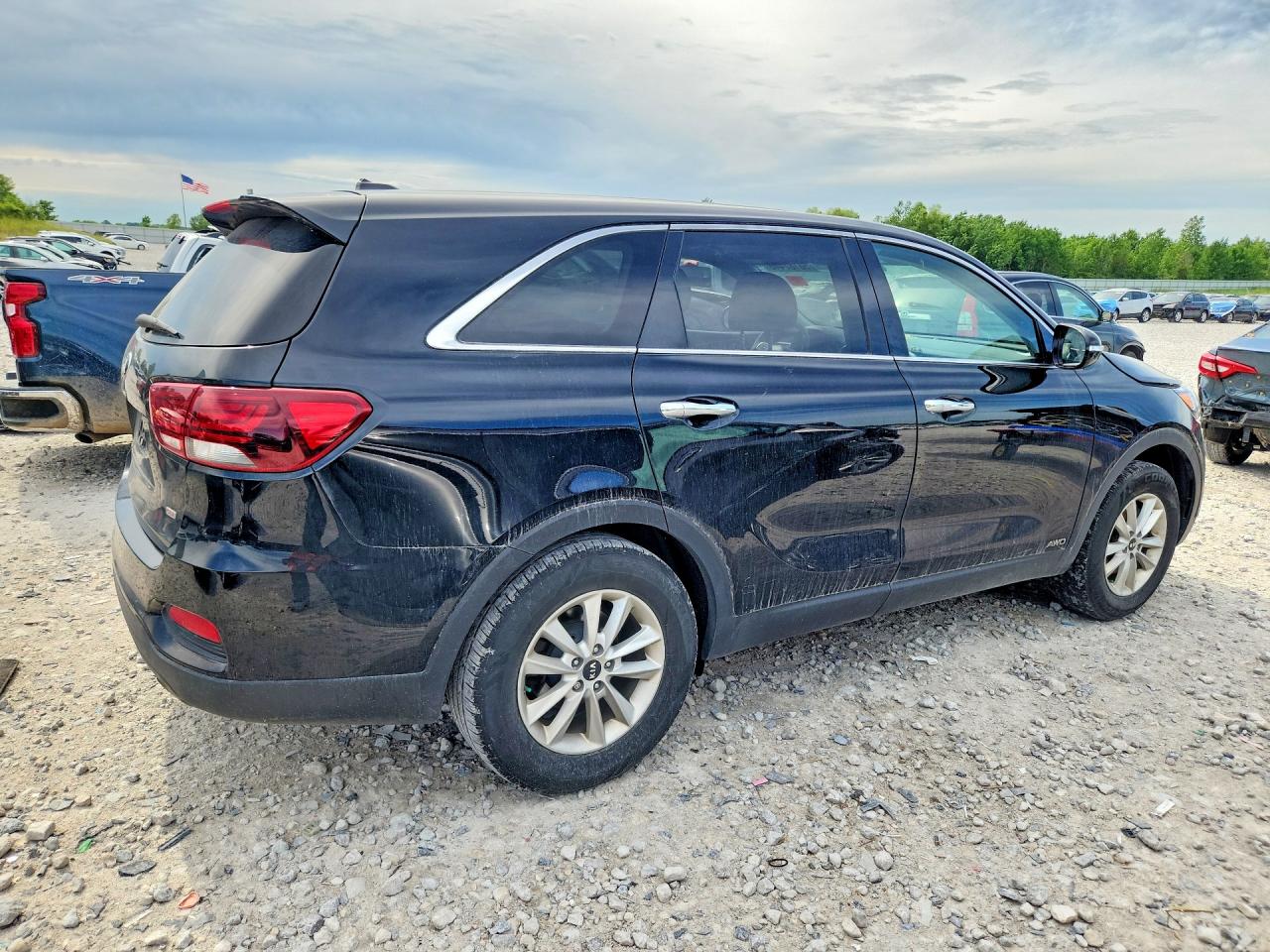 2019 KIA SORENTO L, LX, S