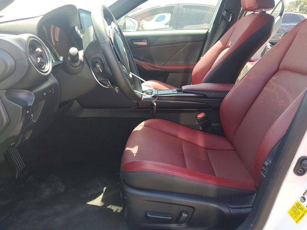 2025 LEXUS IS 300 300 F Sport Design