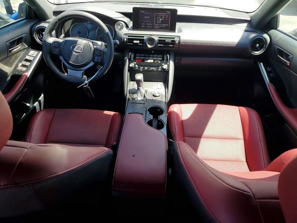 2025 LEXUS IS 300 300 F Sport Design