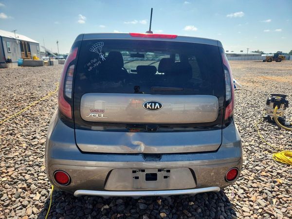 2018 KIA SOUL
