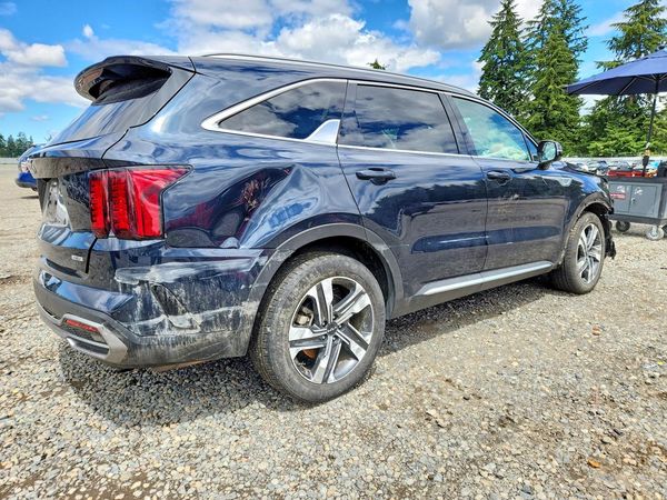 2023 KIA SORENTO