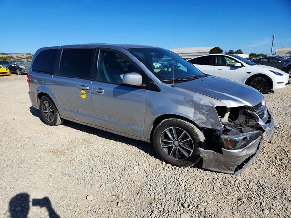 2019 DODGE GRAND CARAVAN GT