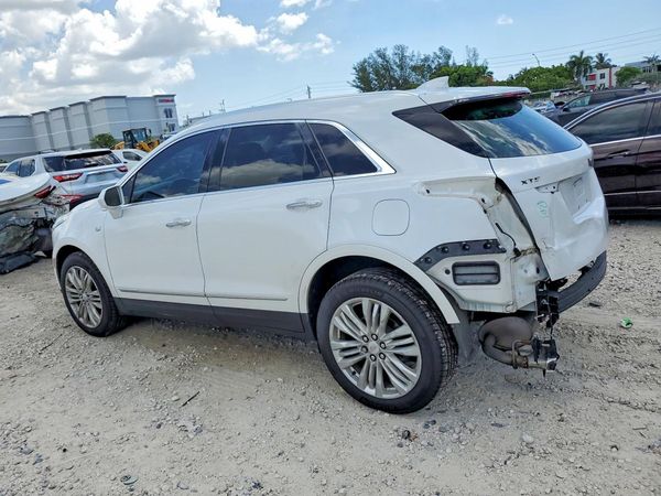 2018 CADILLAC XT5 Premium Luxury