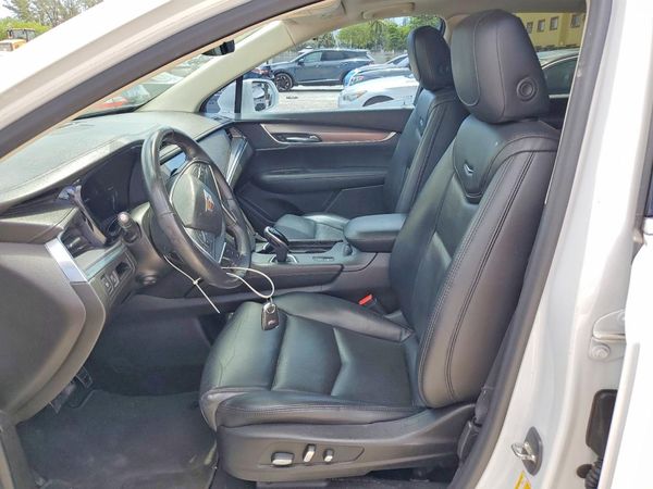 2018 CADILLAC XT5 Premium Luxury