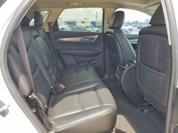 2018 CADILLAC XT5 Premium Luxury
