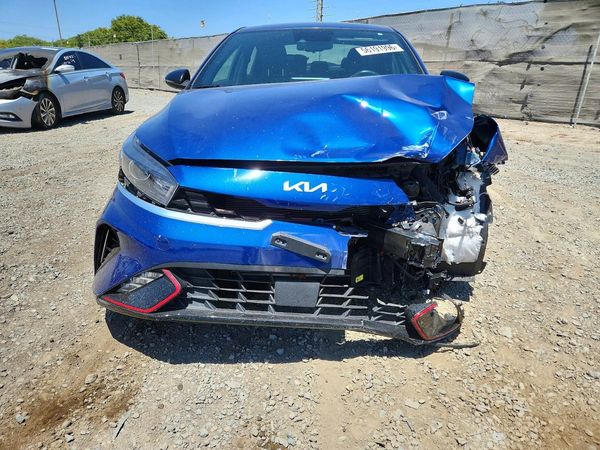 2024 KIA FORTE GT Line