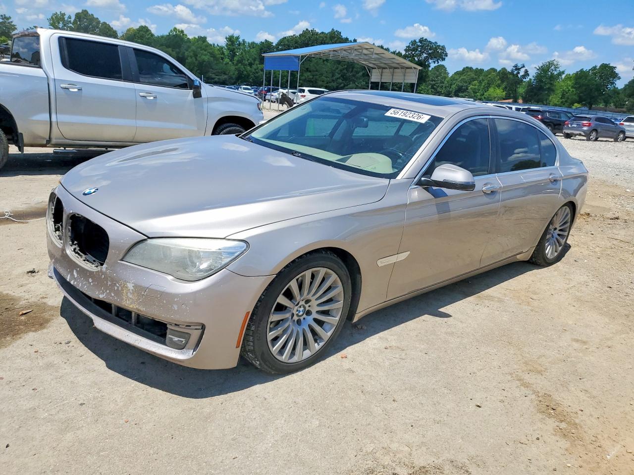 2013 BMW 740