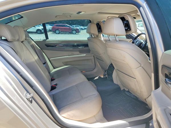 2013 BMW 740