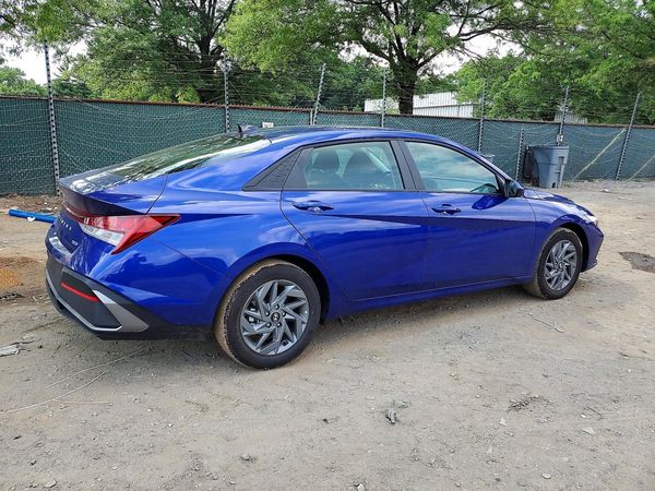 2026 HYUNDAI ELANTRA HYBRID