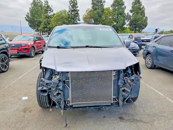 2019 DODGE GRAND CARAVAN GT