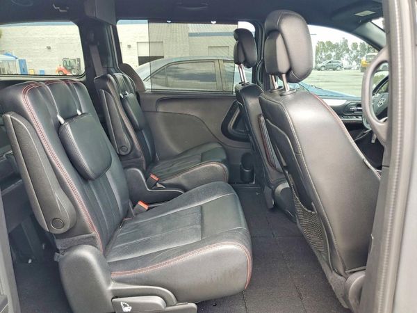 2019 DODGE GRAND CARAVAN GT