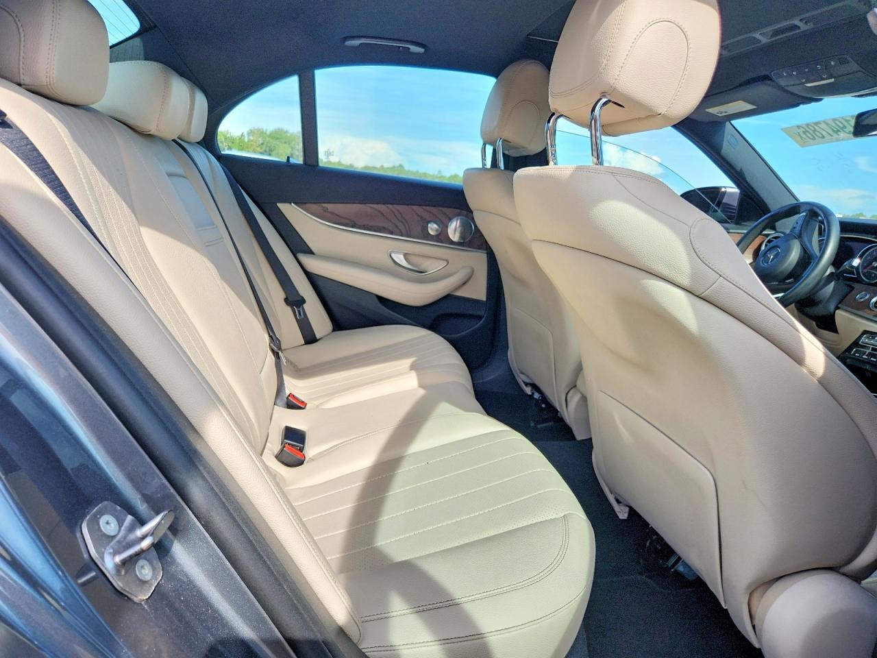 2017 MERCEDES-BENZ E E300-4M