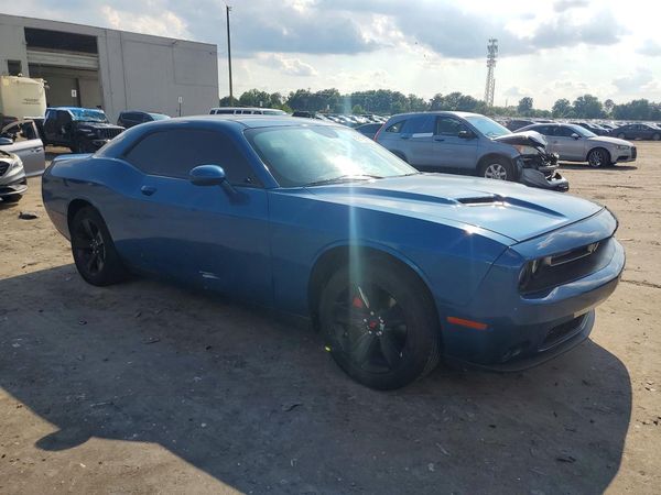 2021 DODGE CHALLENGER SXT