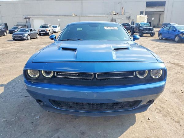 2021 DODGE CHALLENGER SXT