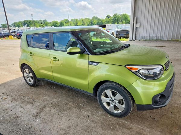 2017 KIA SOUL Base