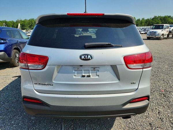 2018 KIA SORENTO L, LX