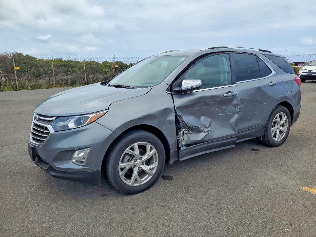 2018 CHEVROLET EQUINOX Premier (1LZ)