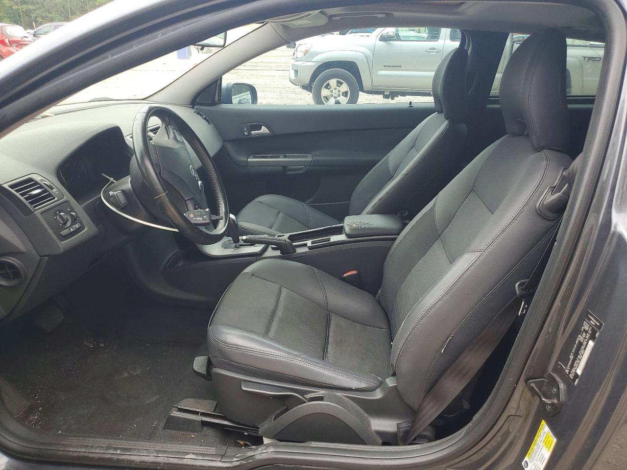 2010 VOLVO C30