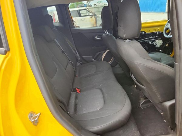 2016 JEEP RENEGADE LATITUDE 4X4