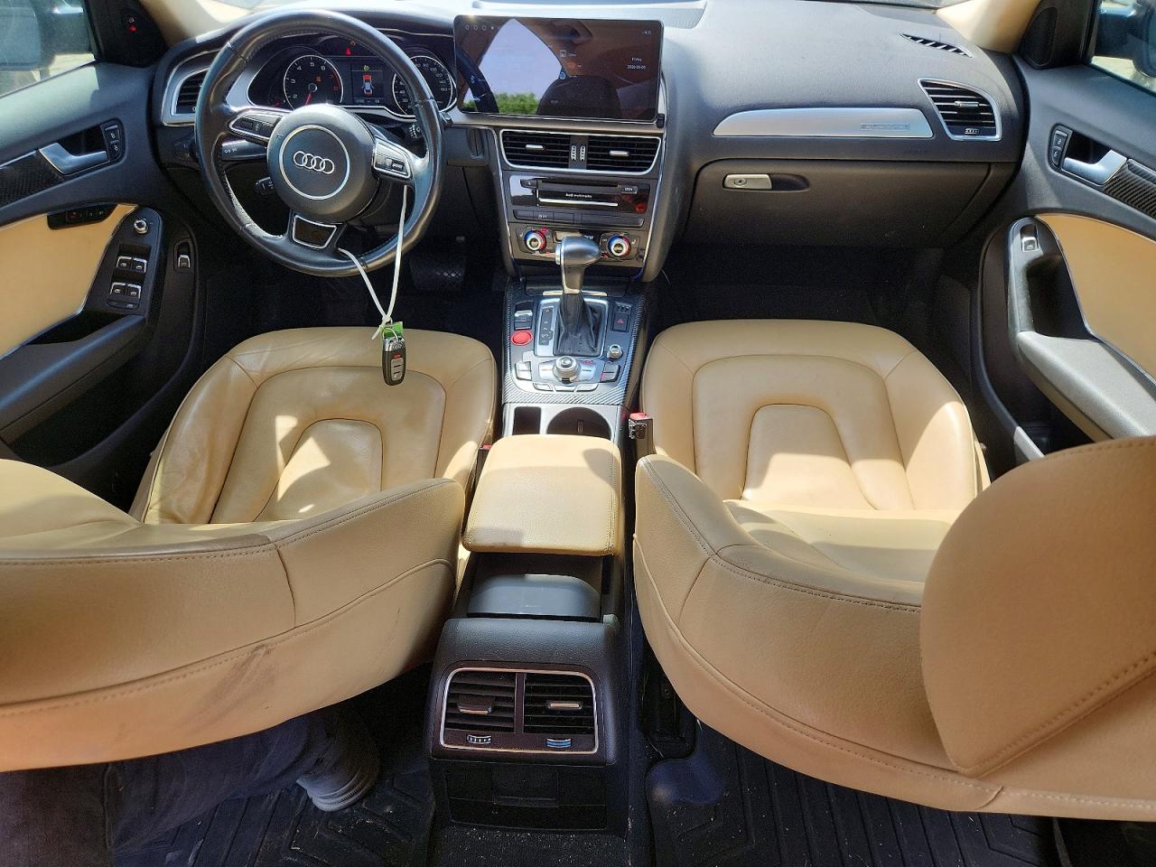 2015 AUDI A4 quattro Premium Plus