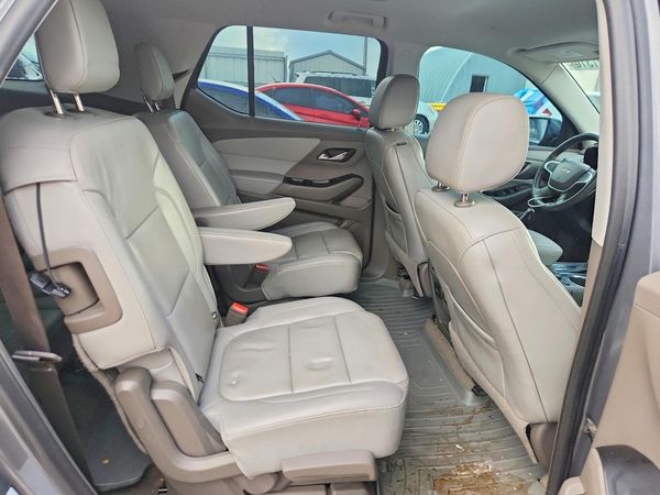 2018 CHEVROLET TRAVERSE LT