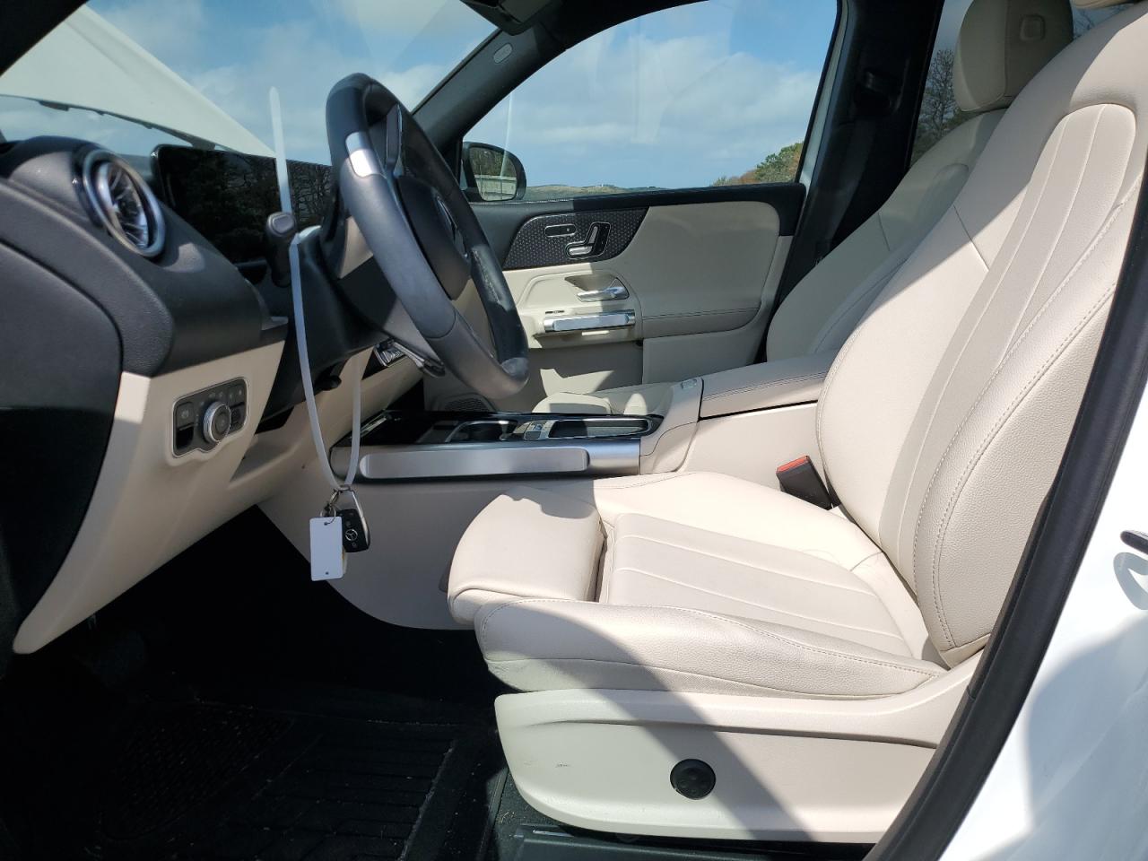 2024 MERCEDES-BENZ GLB