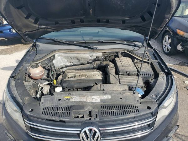 2017 VOLKSWAGEN TIGUAN