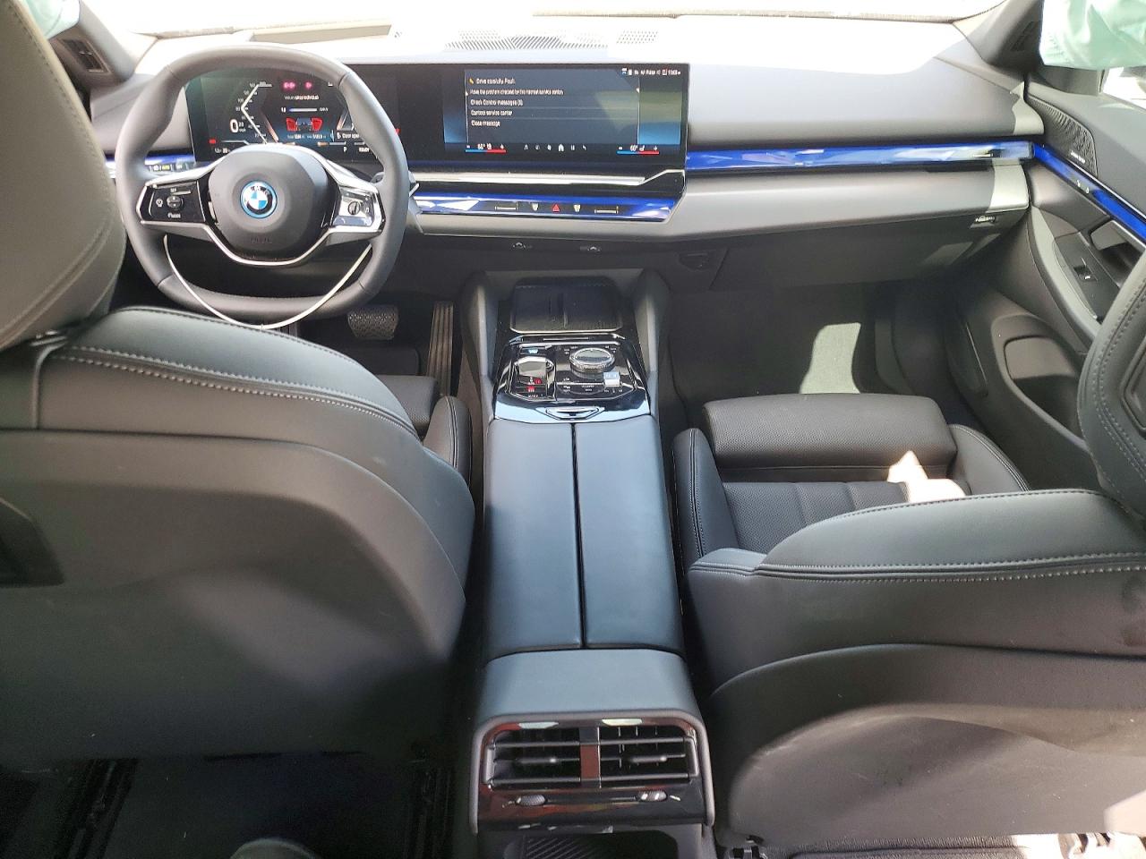 2025 BMW I5 eDrive40