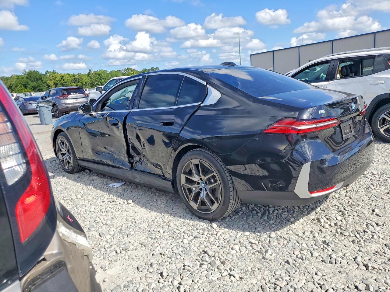 2025 BMW I5 eDrive40