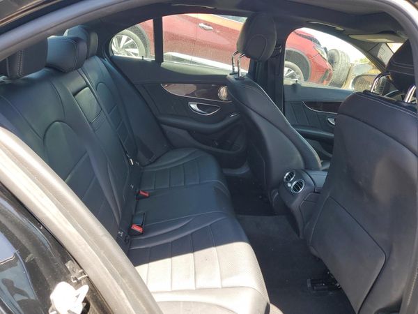 2016 MERCEDES-BENZ C