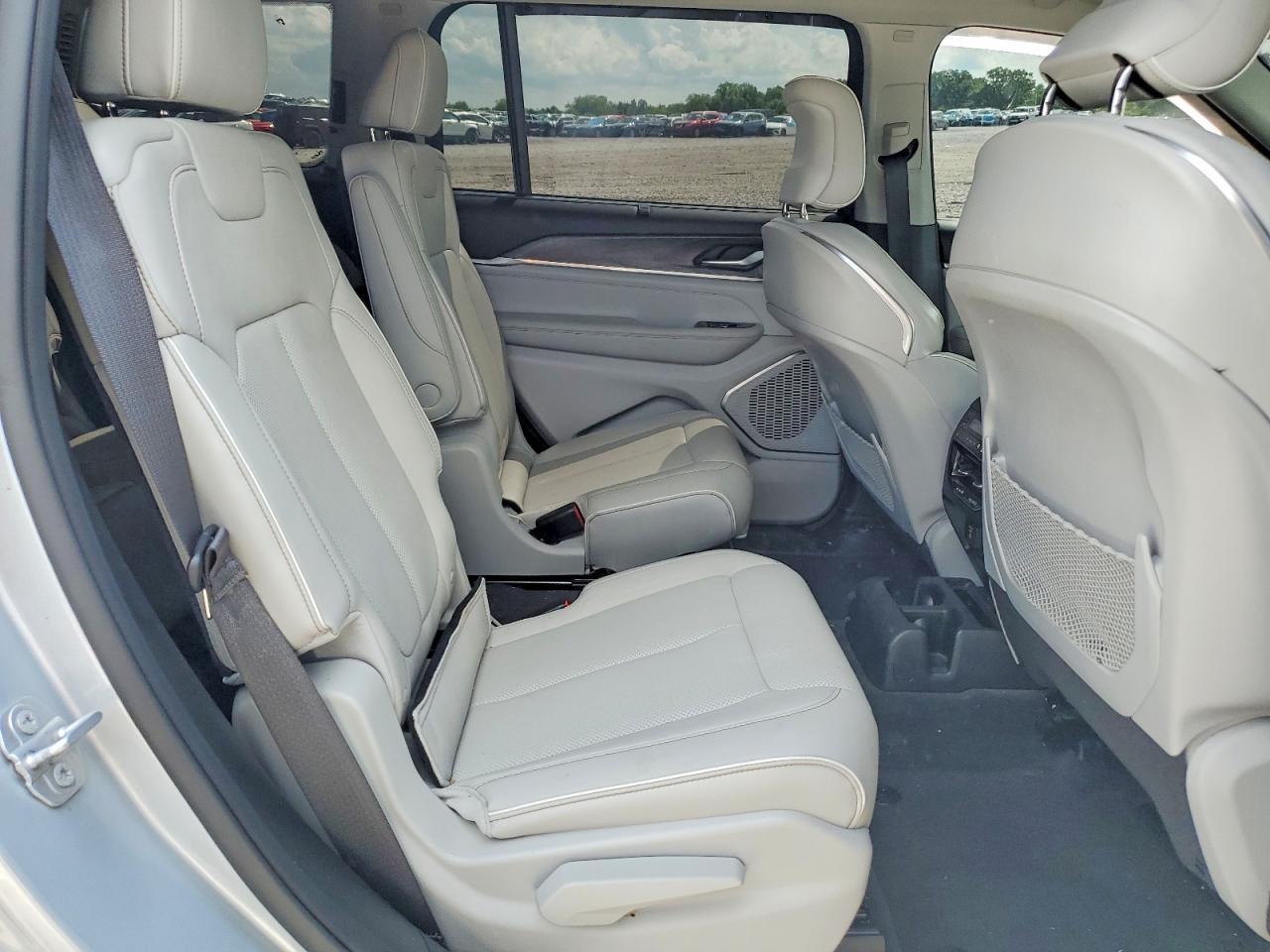 2023 JEEP GRAND CHEROKEE L OVERLAND 4X4