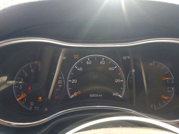 2020 JEEP GRAND CHEROKEE LAREDO 4X4