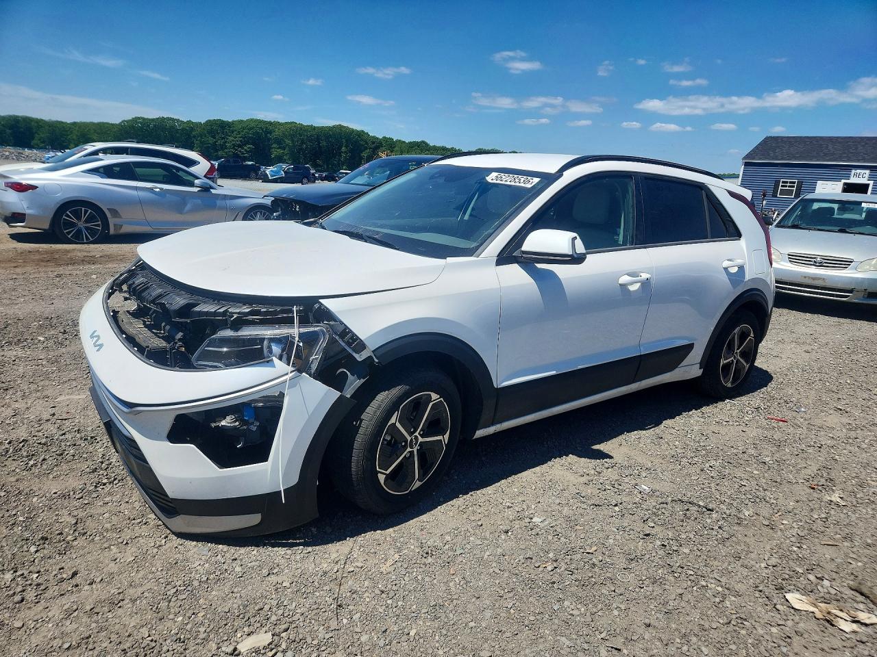 2023 KIA NIRO