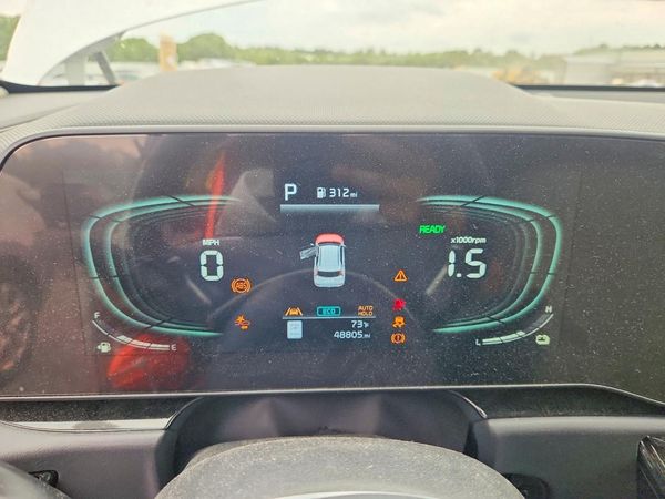 2023 KIA NIRO