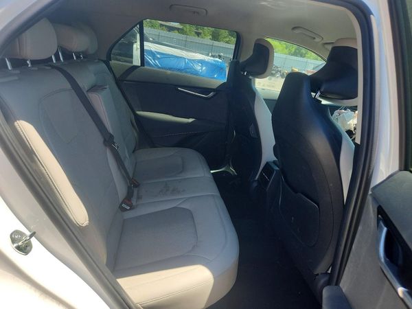 2023 KIA NIRO