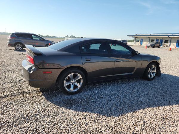 2014 DODGE CHARGER SE